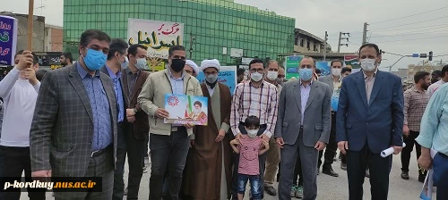 حضور ریاست و کارکنان و ددانشجویان در راهپیمایی روز جهانی قدس 3